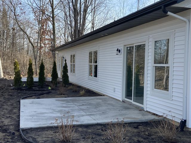 725 Violet Way, Saint Joseph, MI 49085