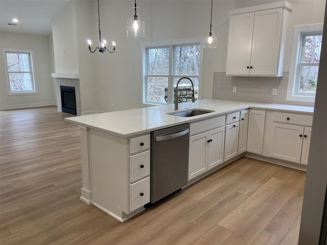 725 Violet Way, Saint Joseph, MI 49085