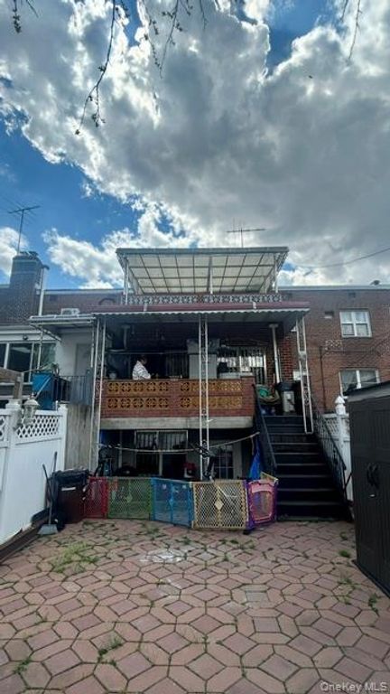 14437 Melbourne Avenue, Flushing, NY 11367 — photo 2
