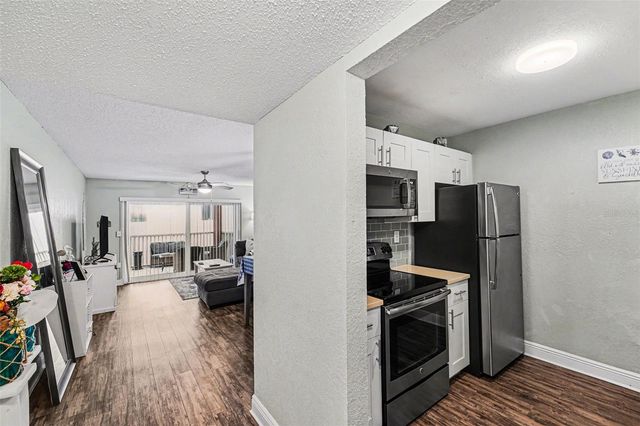 17035 GULF BOULEVARD 214, St Petersburg, FL 33708