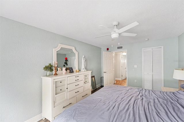 17035 GULF BOULEVARD 214, St Petersburg, FL 33708