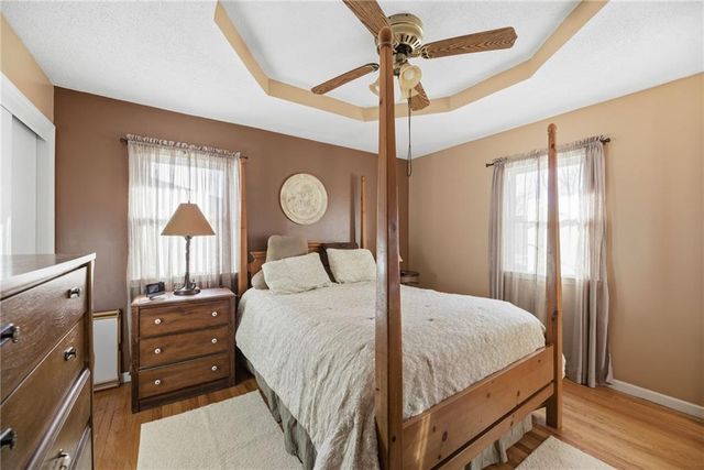 6018 Richards Drive, Shawnee, KS 66216