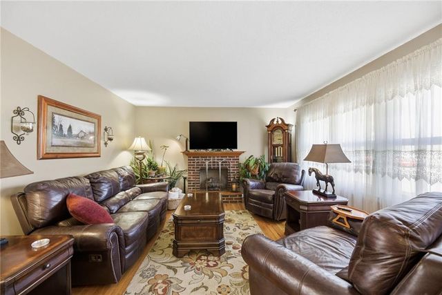 6018 Richards Drive, Shawnee, KS 66216