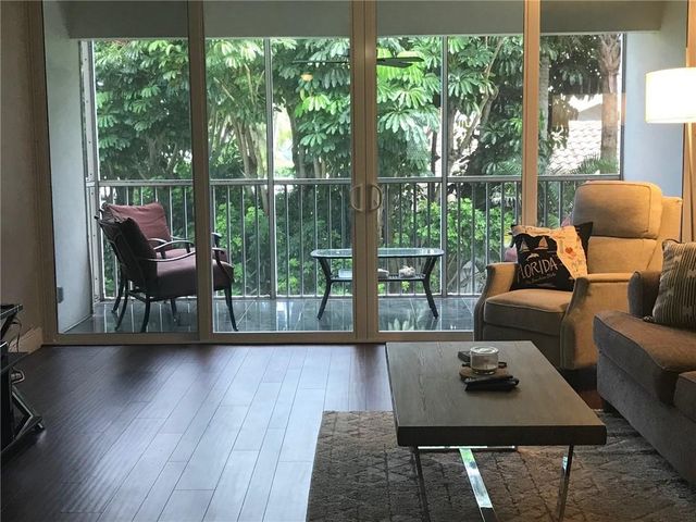 698 NE Spanish River Boulevard 0250, Boca Raton, FL 33431