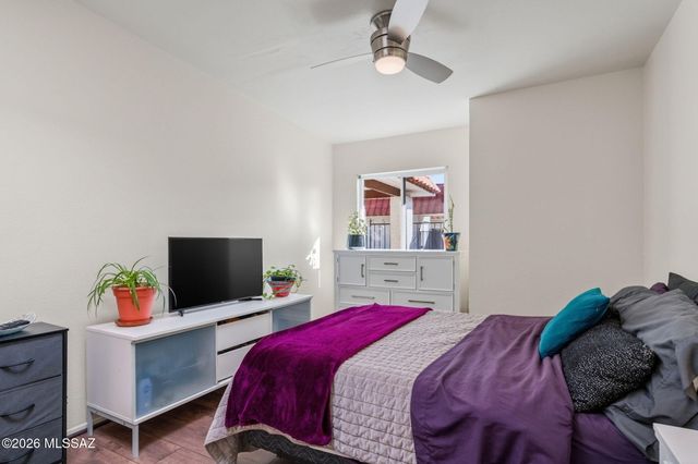 5931 E Sun County Boulevard, Tucson, AZ 85712