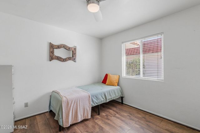 5931 E Sun County Boulevard, Tucson, AZ 85712