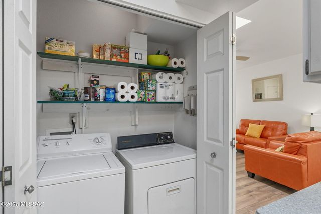 5931 E Sun County Boulevard, Tucson, AZ 85712