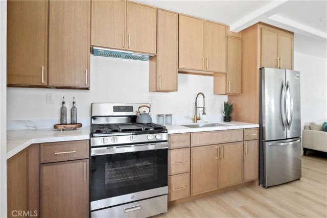 1614 W 214th Street, Torrance, CA 90501