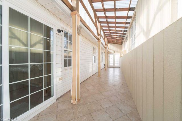 1841 Camden Forest Drive, Winston-salem, NC 27127