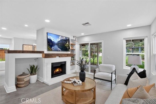 41 Fairfield, Lake Forest (el Toro), CA 92610