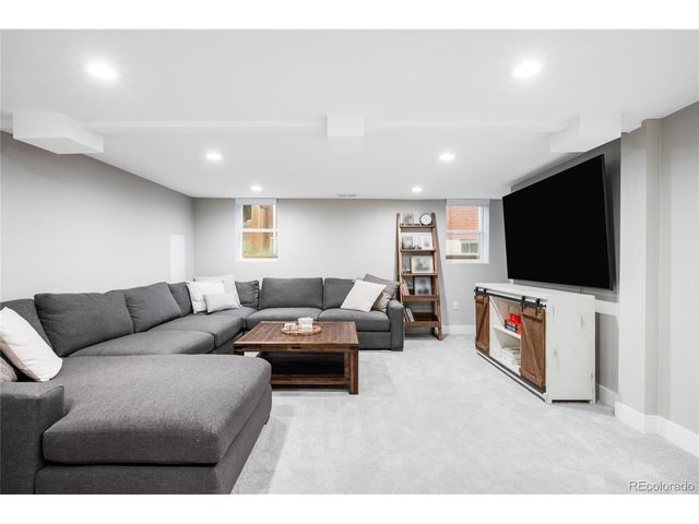 1140 Harrison St, Denver, CO 80206