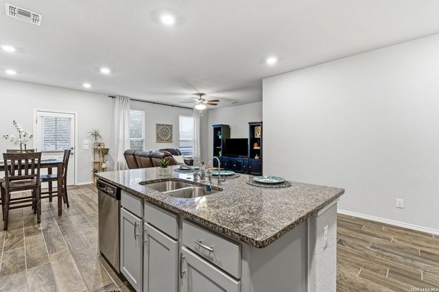 5050 Italica Rd, San Antonio, TX 78253