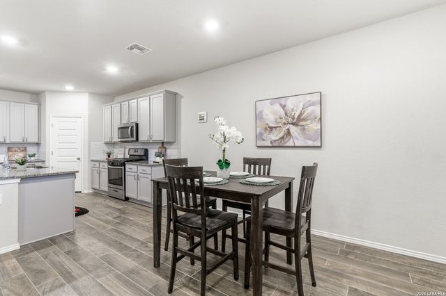 5050 Italica Rd, San Antonio, TX 78253