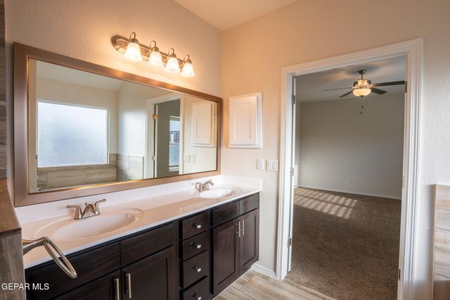 1080 Summer Night Place, Horizon City, TX 79928