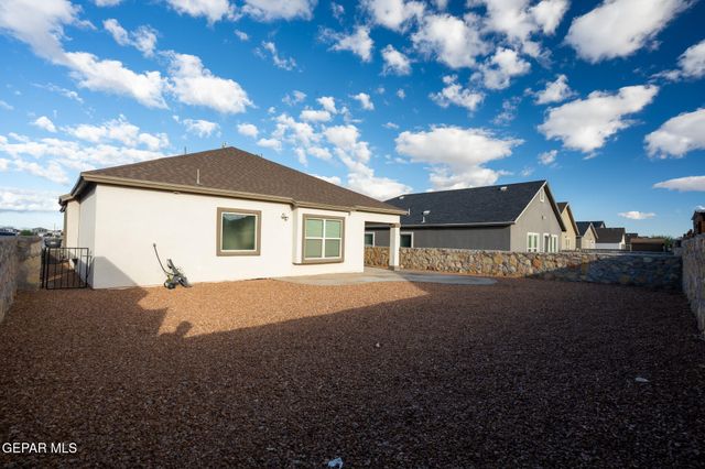 1080 Summer Night Place, Horizon City, TX 79928