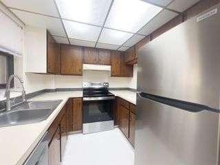 890 N FEDERAL Highway 409, Lantana, FL 33462