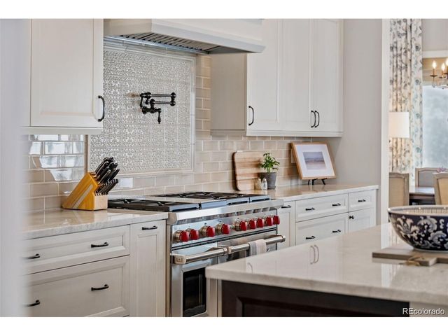 7912 Raphael Ln, Littleton, CO 80125