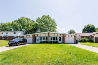 950-952 Heritage Drive, Bourbonnais, IL 60914