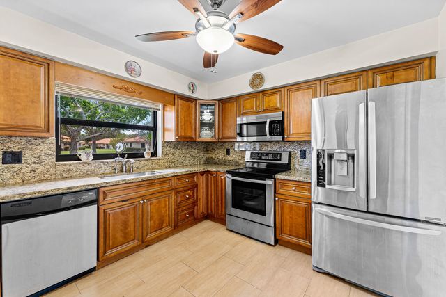 4520 Ficus Tree Road, Boynton Beach, FL 33436
