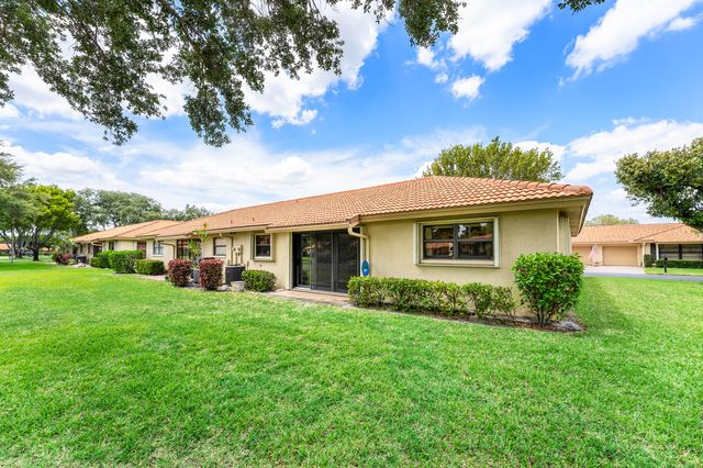 4520 Ficus Tree Road, Boynton Beach, FL 33436
