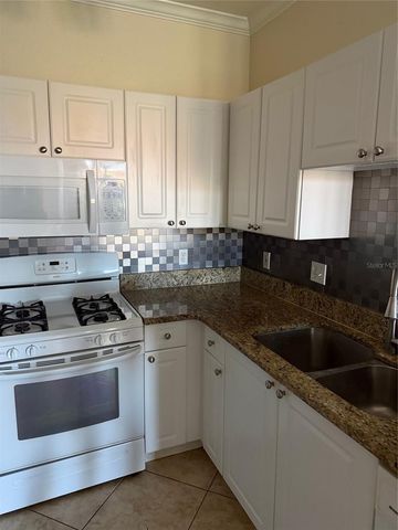 2755 VIA CAPRI 1220, Clearwater, FL 33764