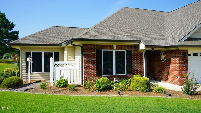 45 Glenfield Drive, Dunn, NC 28334