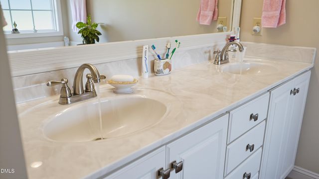 45 Glenfield Drive, Dunn, NC 28334
