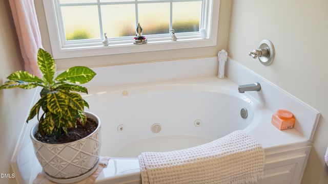 45 Glenfield Drive, Dunn, NC 28334