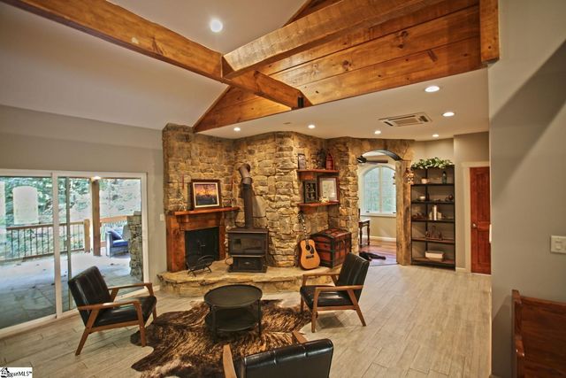 301 Cedar Creek Drive, Sunset, SC 29685