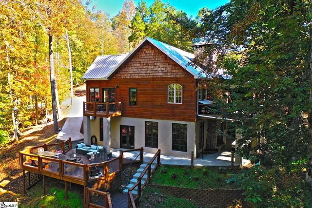 301 Cedar Creek Drive, Sunset, SC 29685