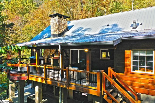 301 Cedar Creek Drive, Sunset, SC 29685