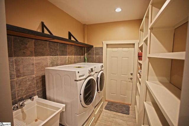 301 Cedar Creek Drive, Sunset, SC 29685