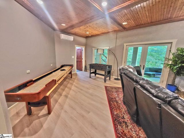 301 Cedar Creek Drive, Sunset, SC 29685