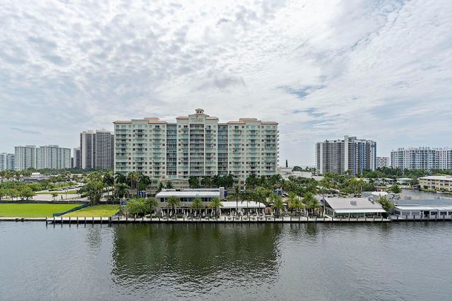 2900 NE 30th Street Apt 8j, Fort Lauderdale, FL 33306
