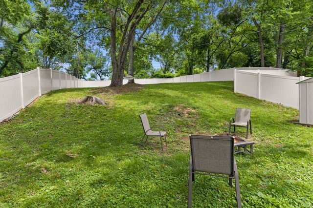 1308 Saturn Dr, Nashville, TN 37217