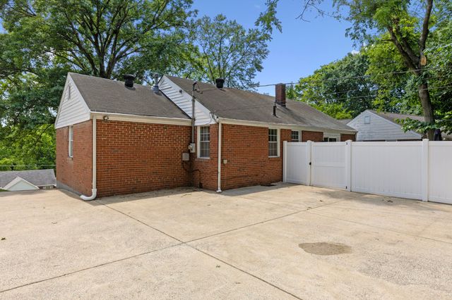 1308 Saturn Dr, Nashville, TN 37217