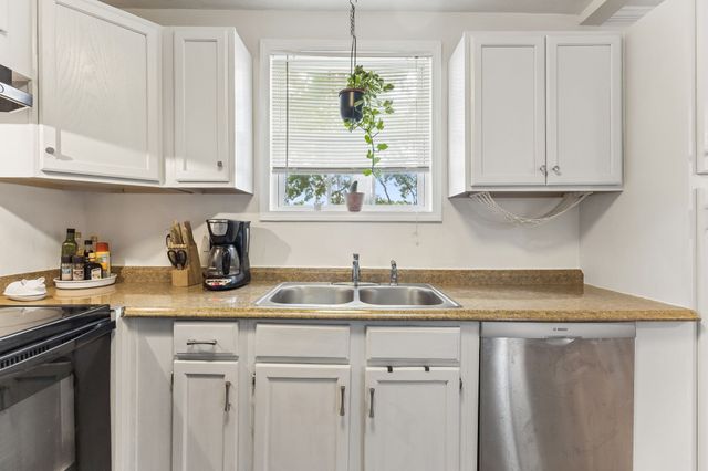1308 Saturn Dr, Nashville, TN 37217