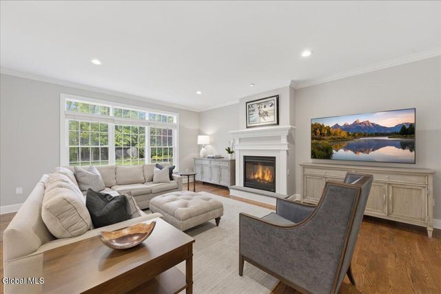 709 Waldens Pond Road, Guilderland, NY 12203