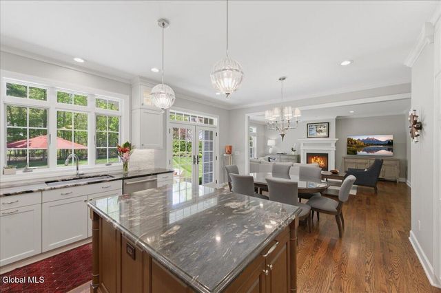 709 Waldens Pond Road, Guilderland, NY 12203