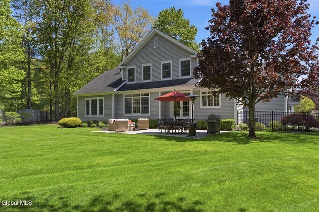 709 Waldens Pond Road, Guilderland, NY 12203
