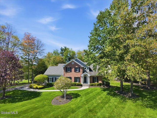 709 Waldens Pond Road, Guilderland, NY 12203