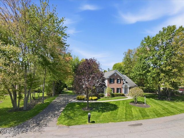 709 Waldens Pond Road, Guilderland, NY 12203