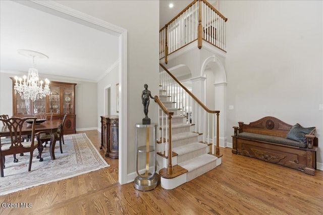 709 Waldens Pond Road, Guilderland, NY 12203