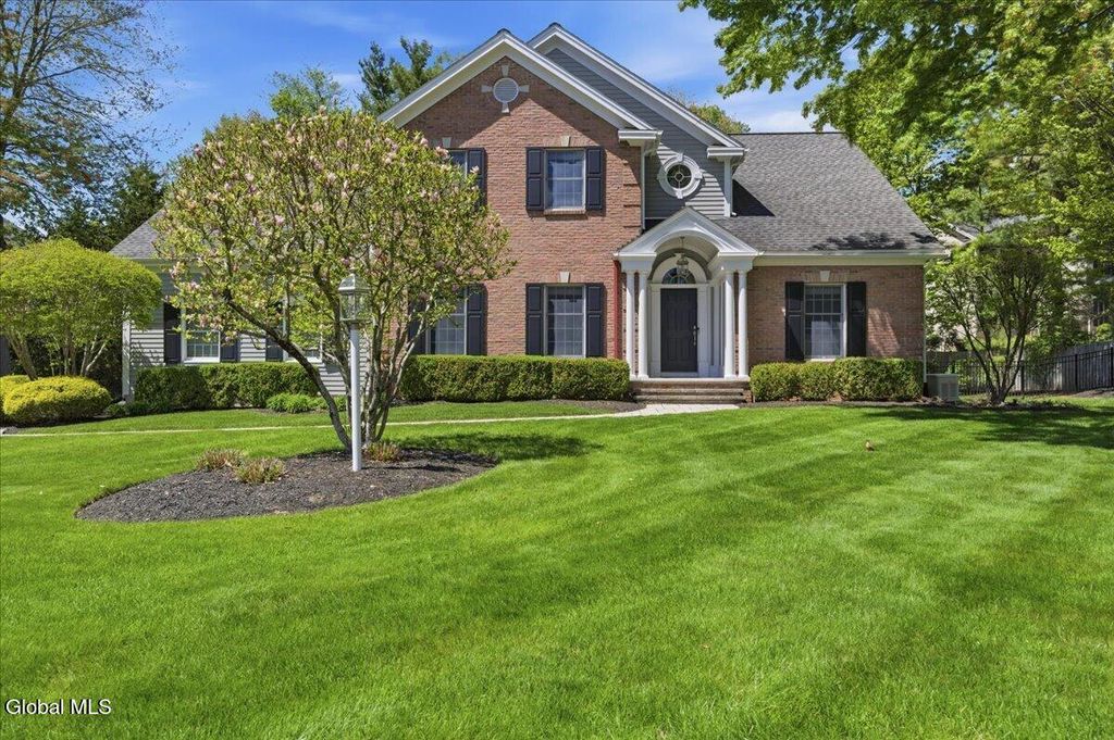709 Waldens Pond Road, Guilderland, NY 12203