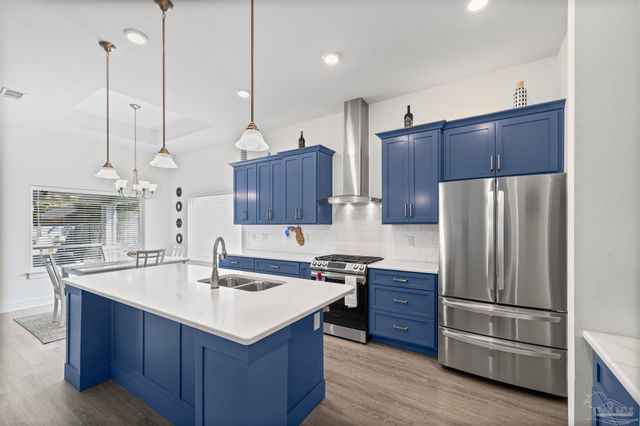 5623 Dunridge Dr, Pace, FL 32571