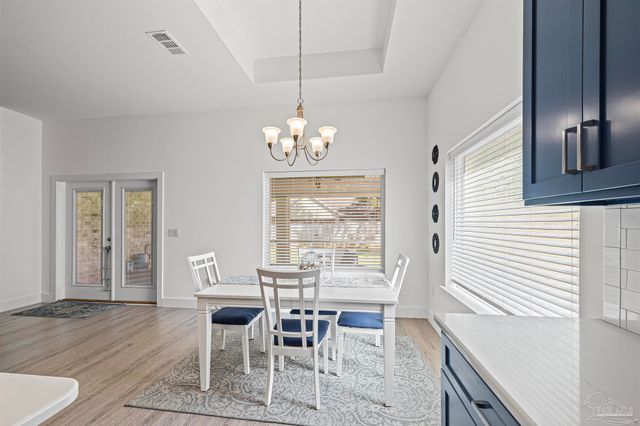 5623 Dunridge Dr, Pace, FL 32571