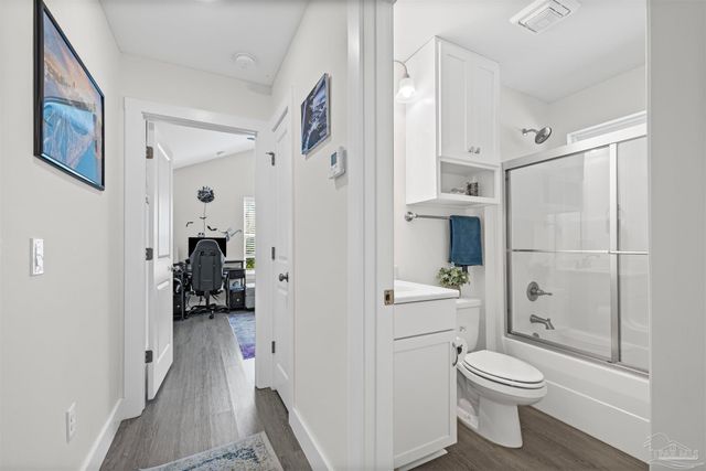 5623 Dunridge Dr, Pace, FL 32571