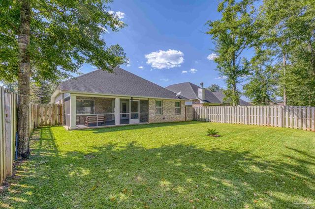 5623 Dunridge Dr, Pace, FL 32571