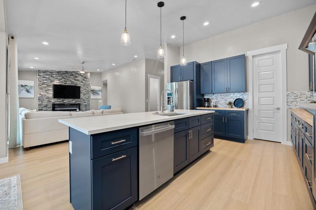 2800 Douglas CV, Lago Vista, TX 78645