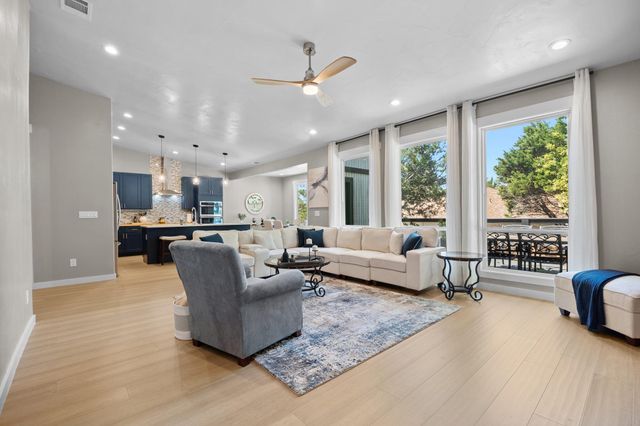 2800 Douglas CV, Lago Vista, TX 78645